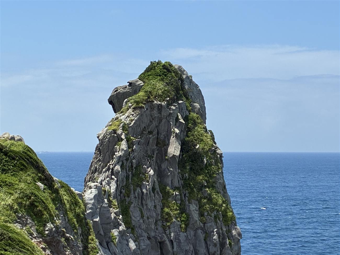 壱岐・郷ノ浦の猿岩